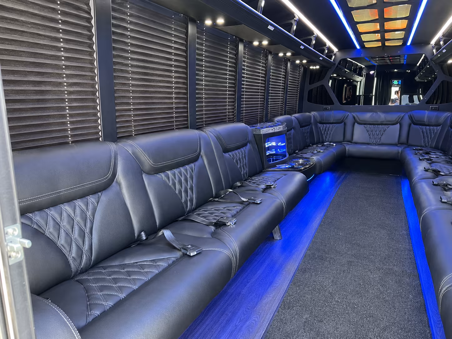 birthday party buses for toledo warehouse district bar crawls