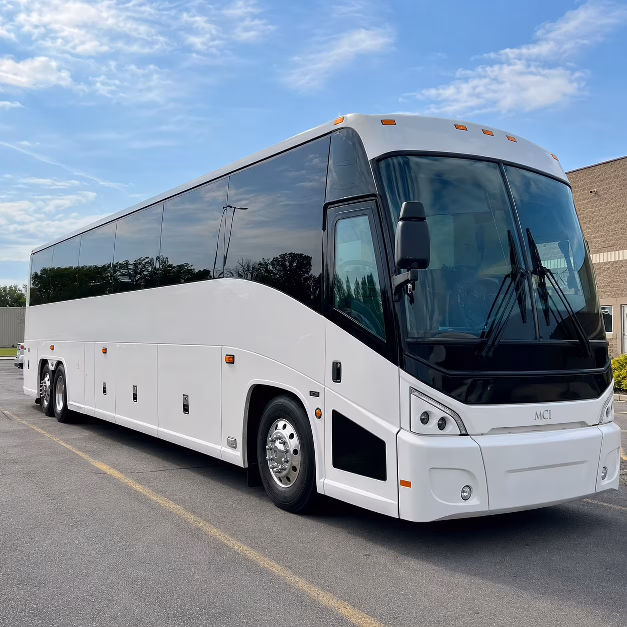 charter bus transfers between toledo and detroit metropolitan airport dtw