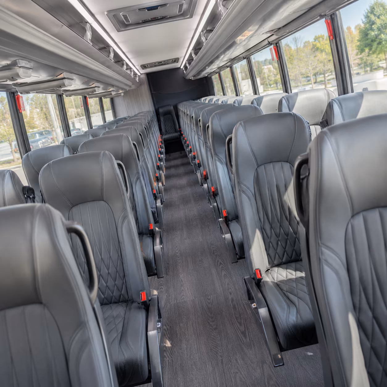 minibus rentals for toledo prom groups keeping it tight